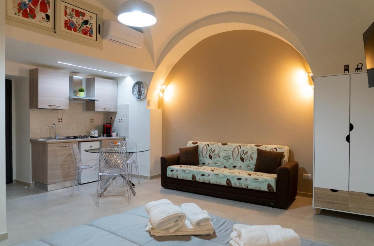 Ad Un Passo Dal Centro Apartment Catania Exterior photo